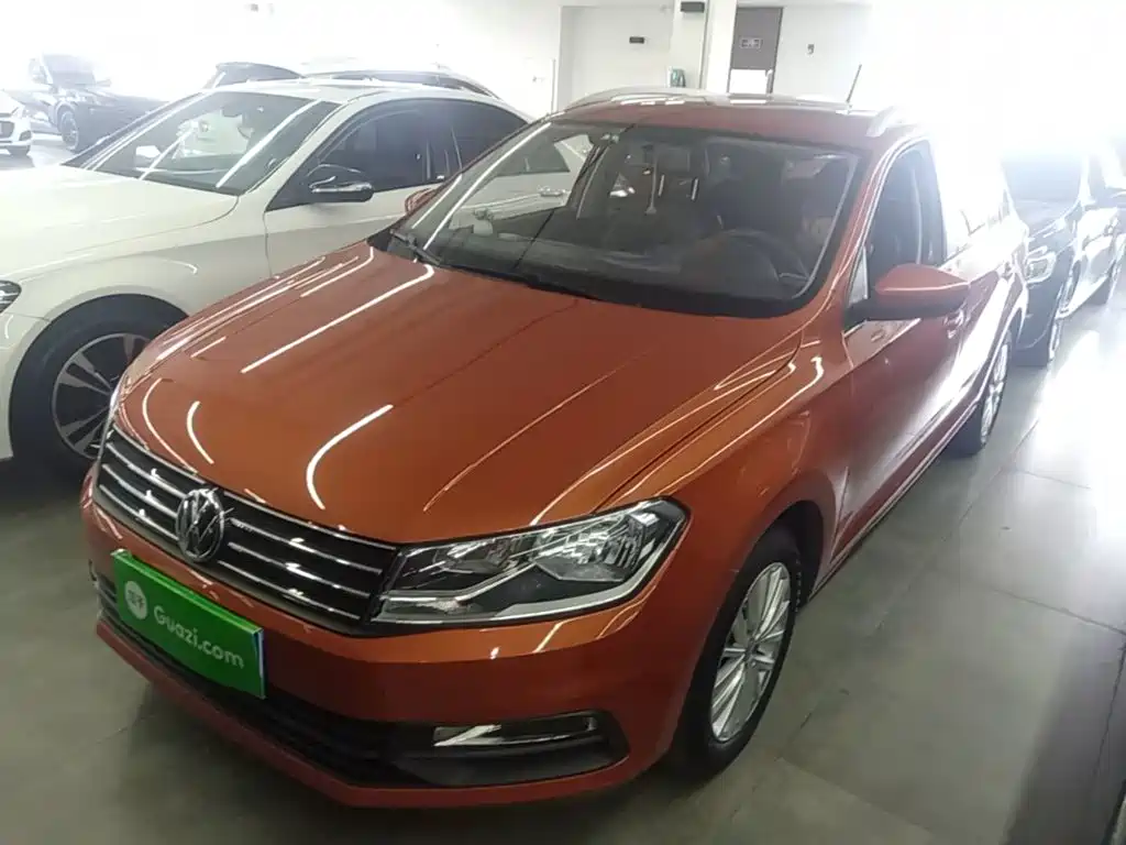 Volkswagen Santana — миниатюра 2