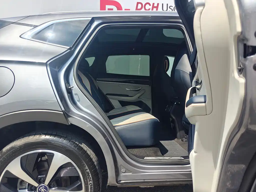 BYD PLUS New Energy — миниатюра 11