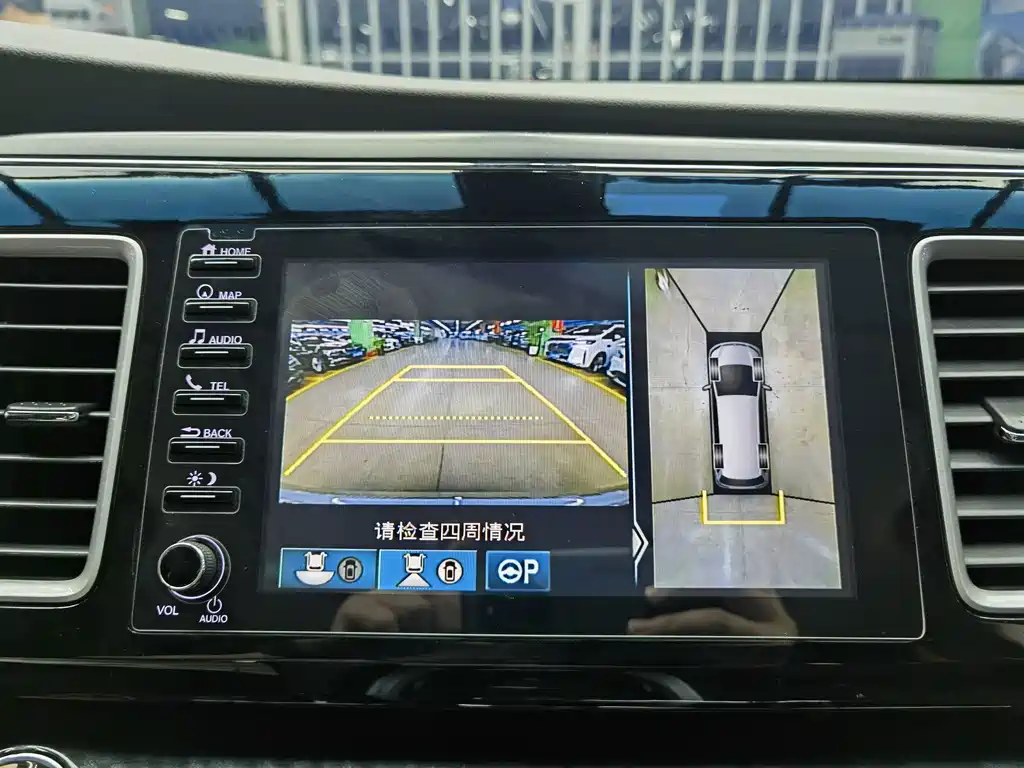 Honda Elysion — миниатюра 12