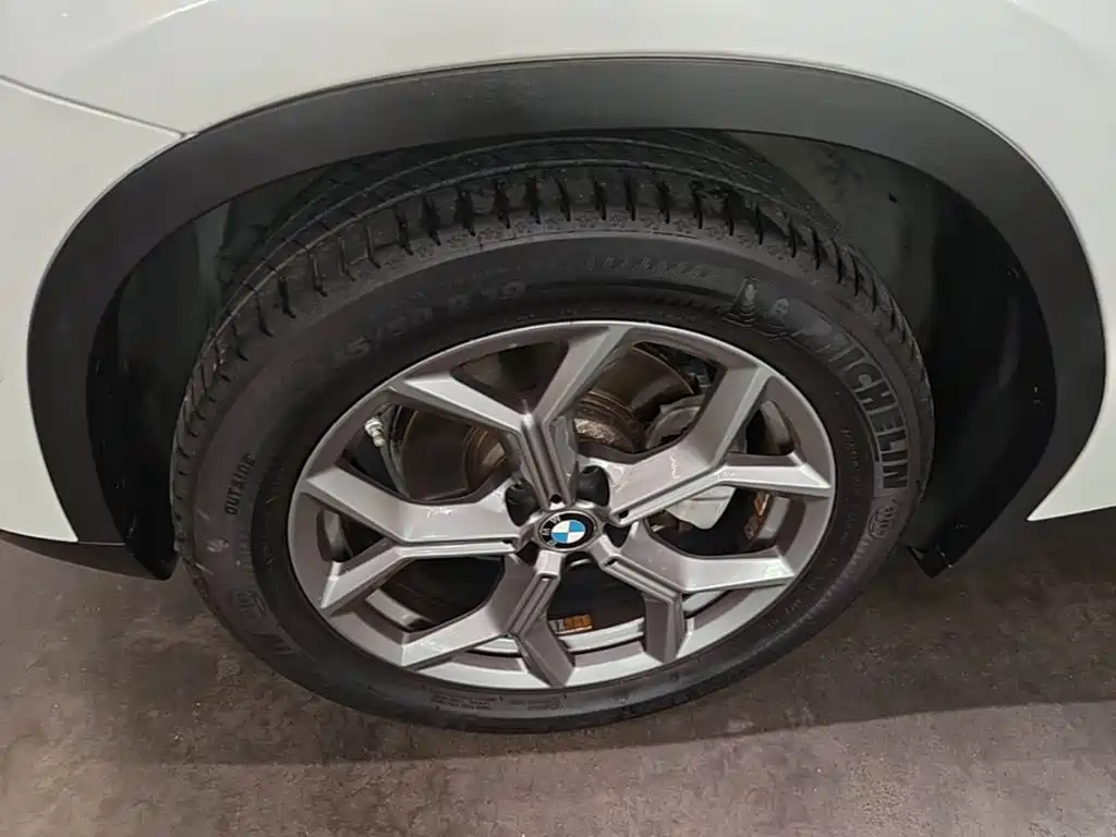 BMW X3 — миниатюра 25