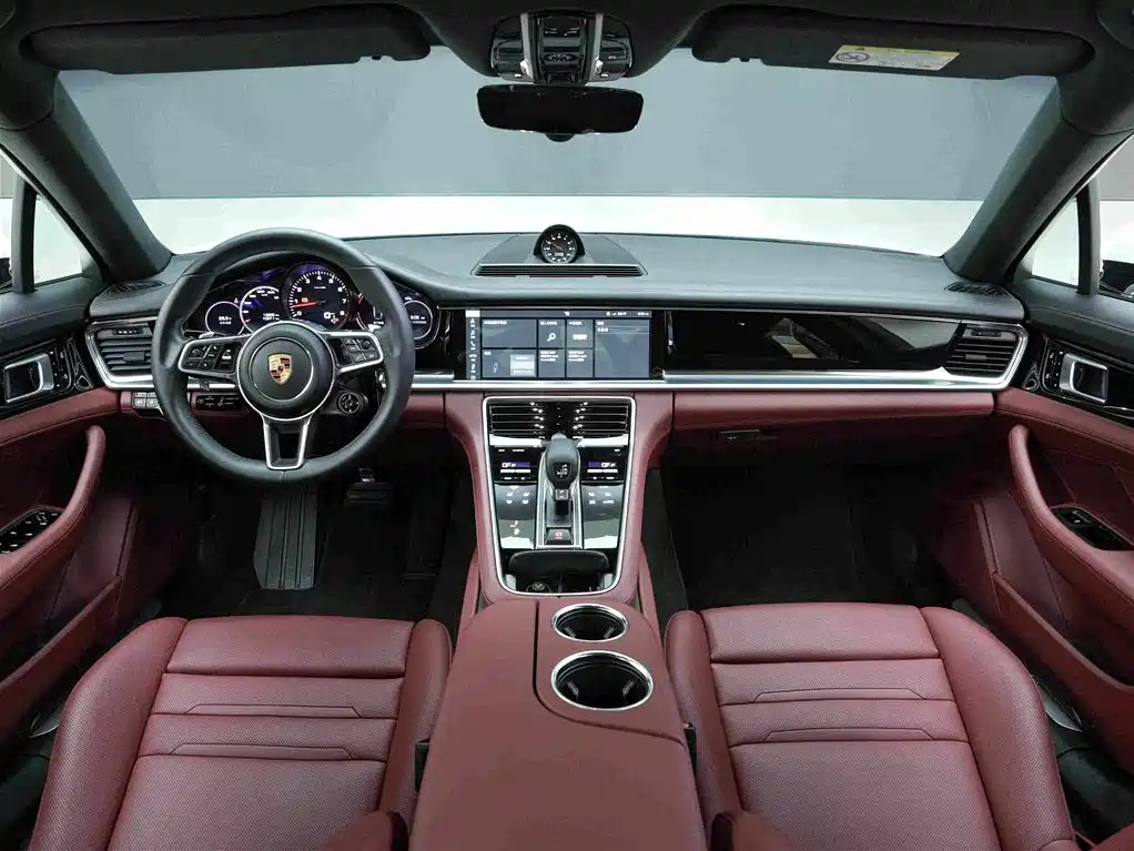 Porsche Panamera — миниатюра 6