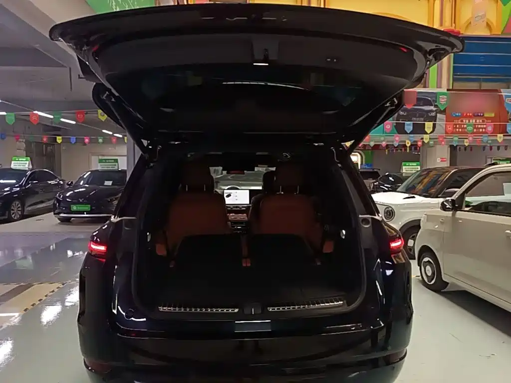 Li Auto Li L9 — миниатюра 19