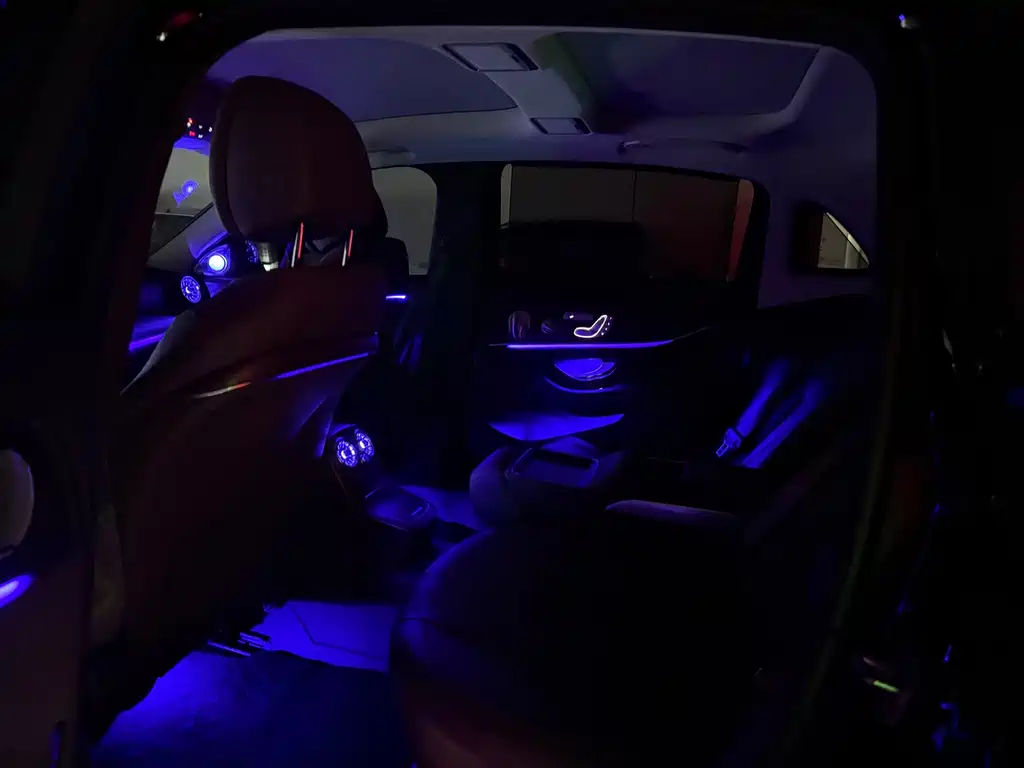 Mercedes-Benz E-Class — миниатюра 42