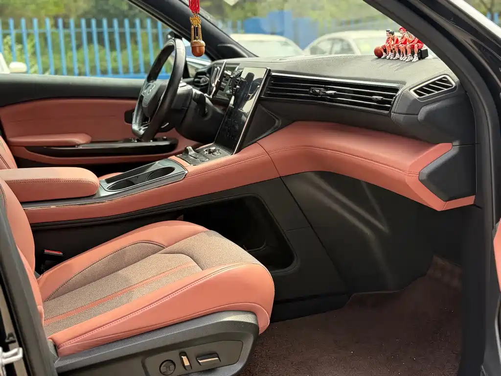 NIO EC6 — миниатюра 9
