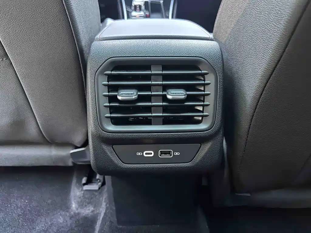 Volkswagen Lamando — миниатюра 17