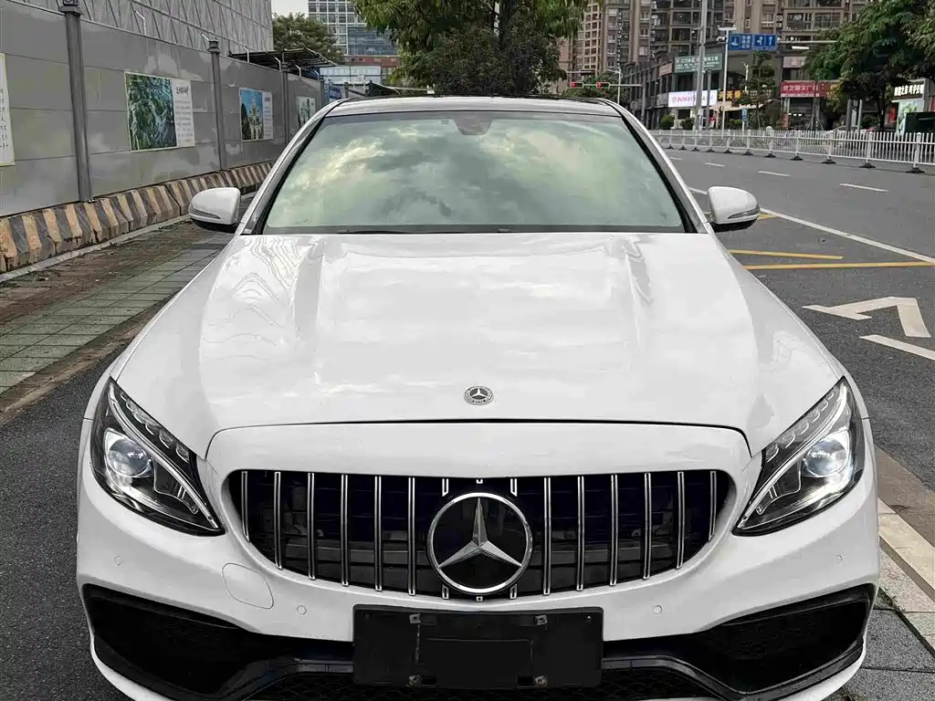 Mercedes-Benz C-Class — миниатюра 15