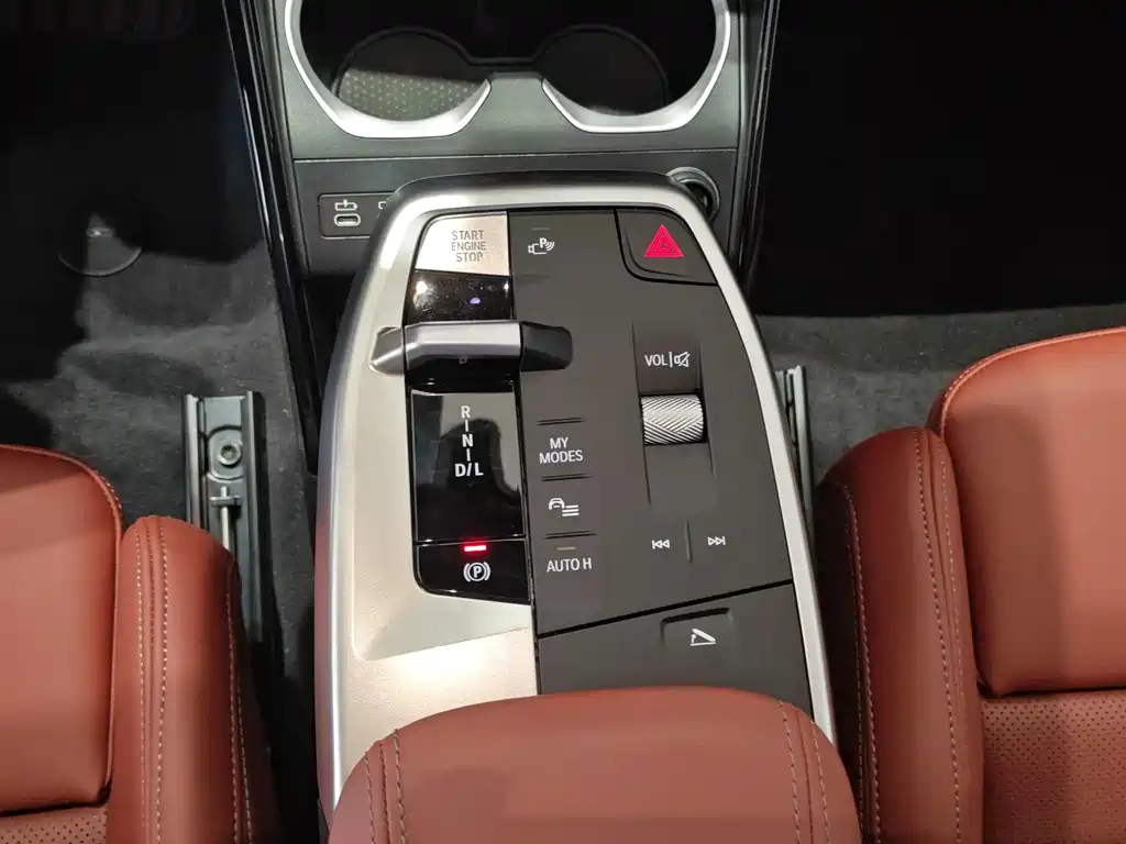 BMW X2 (Import) — миниатюра 18