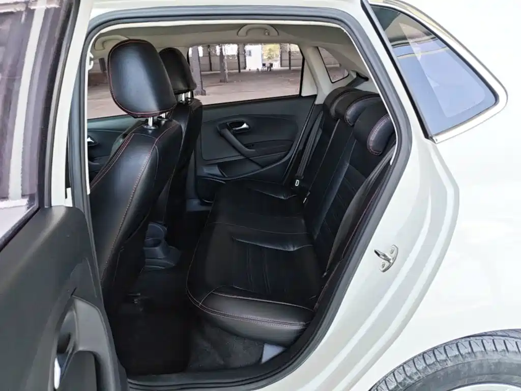 Volkswagen Polo — миниатюра 17