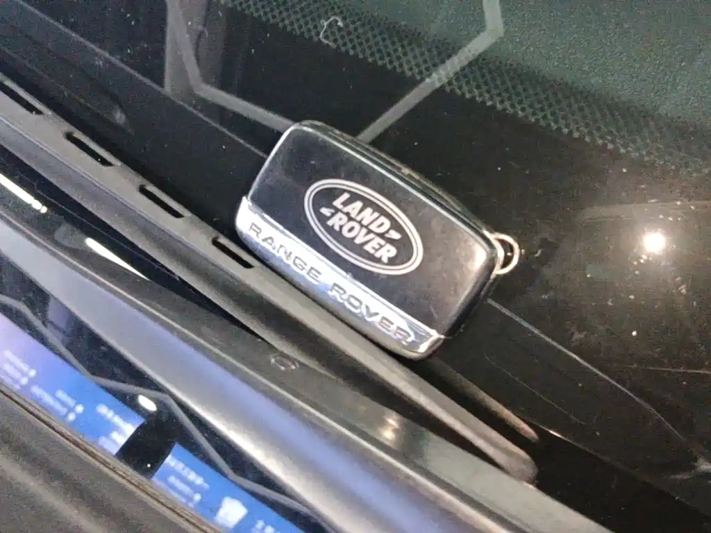 Land Rover Discovery Sport — миниатюра 9