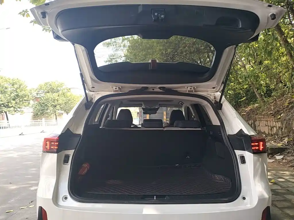 Wey Macchiato DHT-PHEV — миниатюра 19