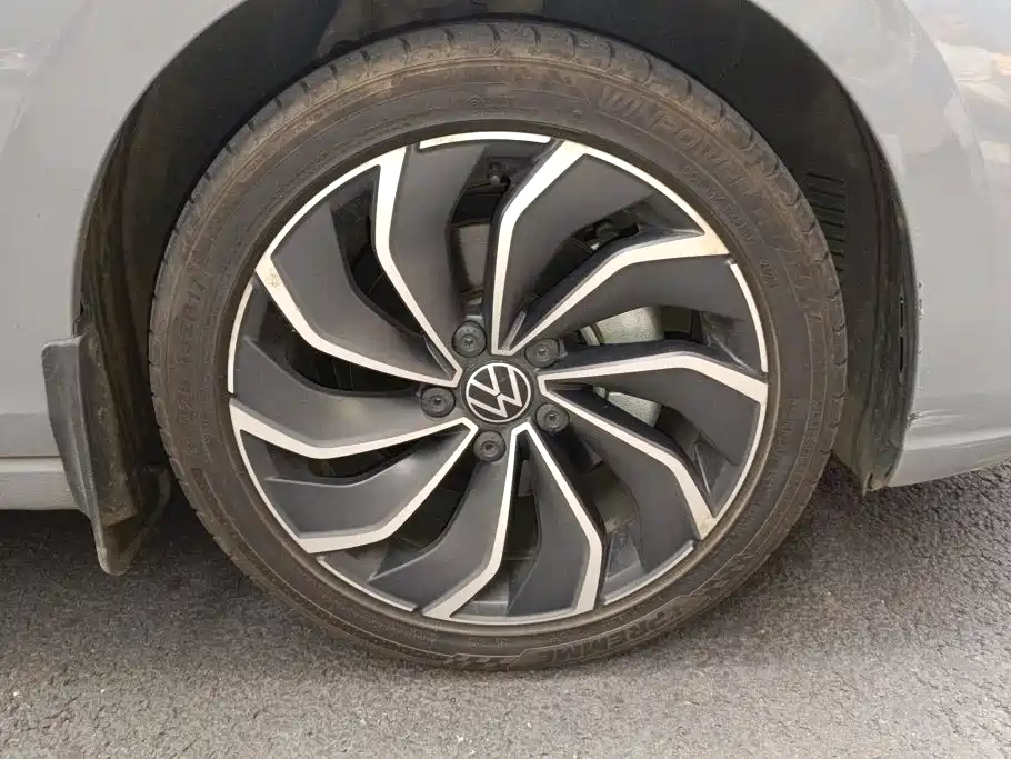 Volkswagen Golf — миниатюра 6
