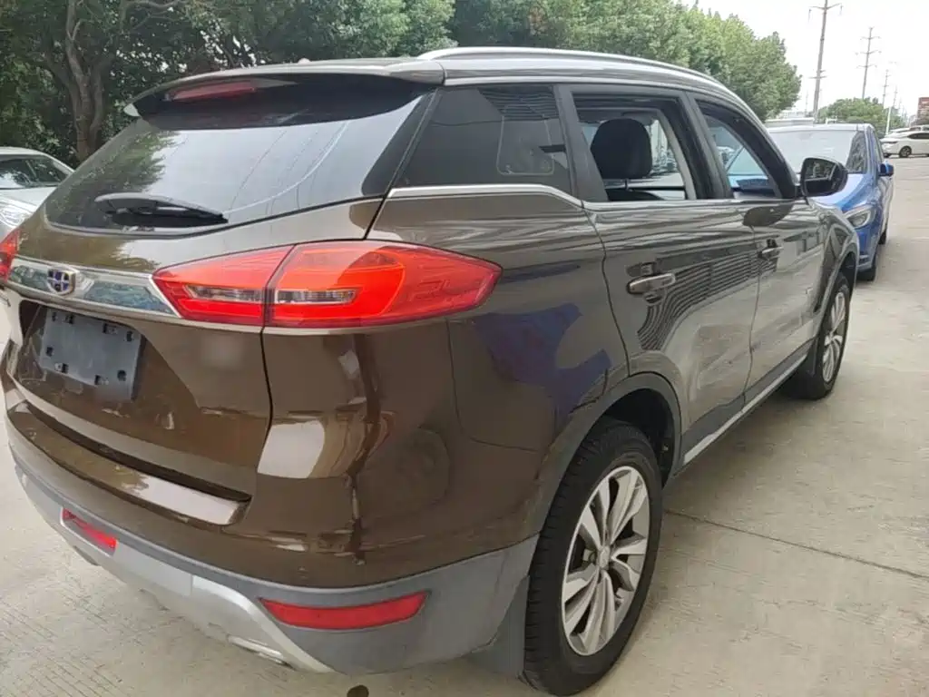 Geely Boyue — миниатюра 7