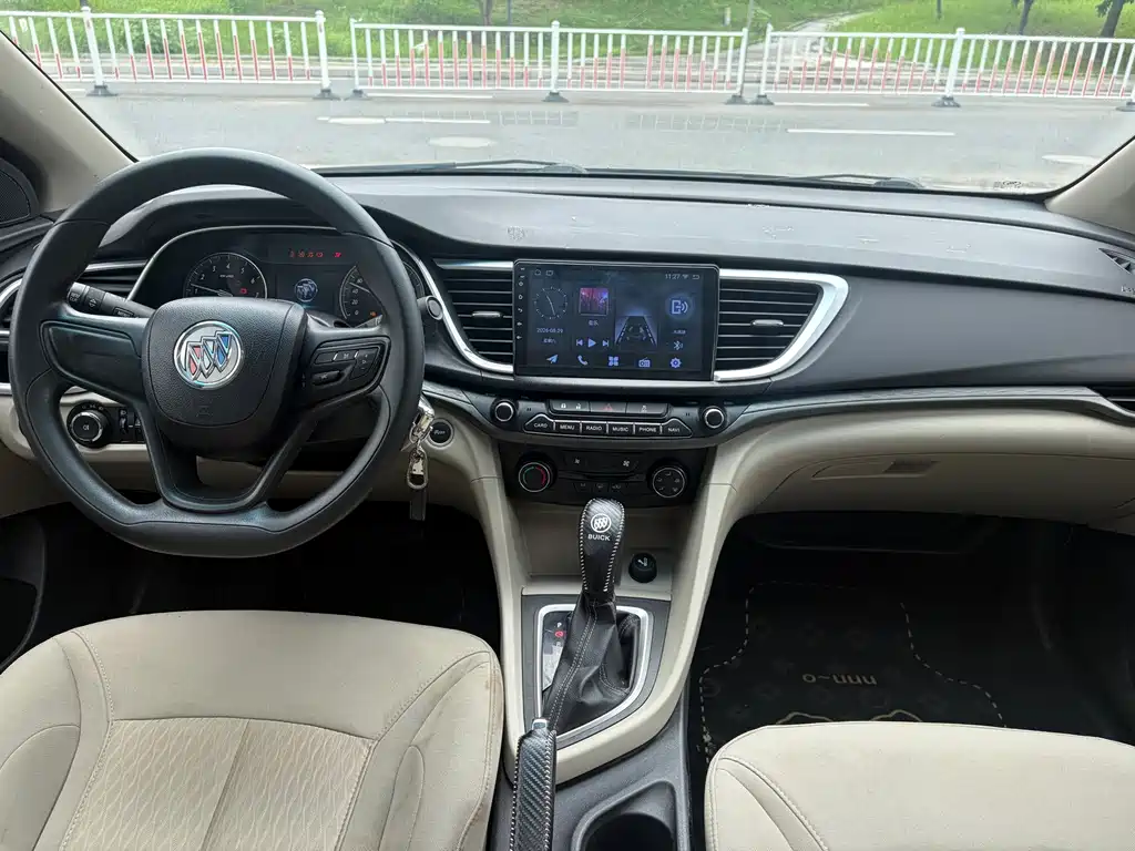 Buick Excelle — миниатюра 11