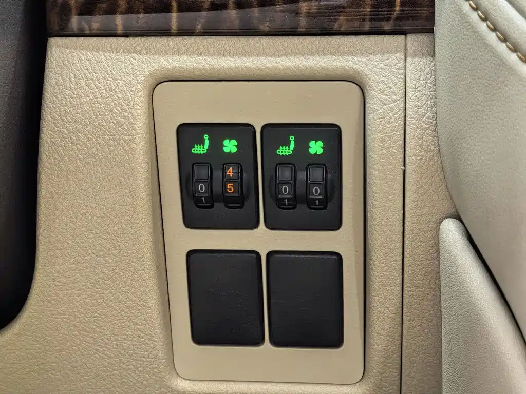 Toyota Land Cruiser — миниатюра 23