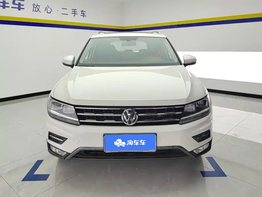 Volkswagen Tiguan L — миниатюра 2
