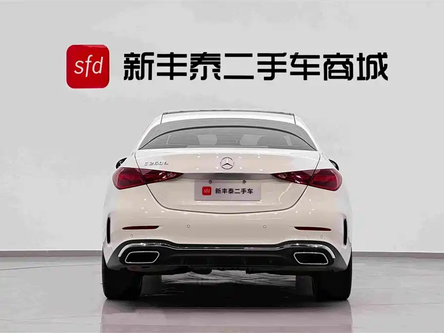 Mercedes-Benz C-Class — миниатюра 7