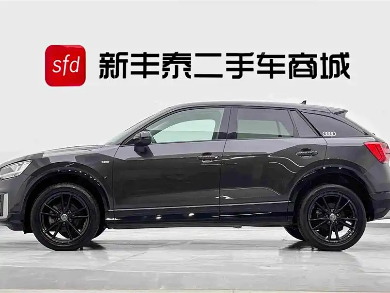 Audi Q2L — миниатюра 4