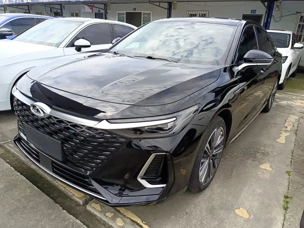 Chery Arrizo 8