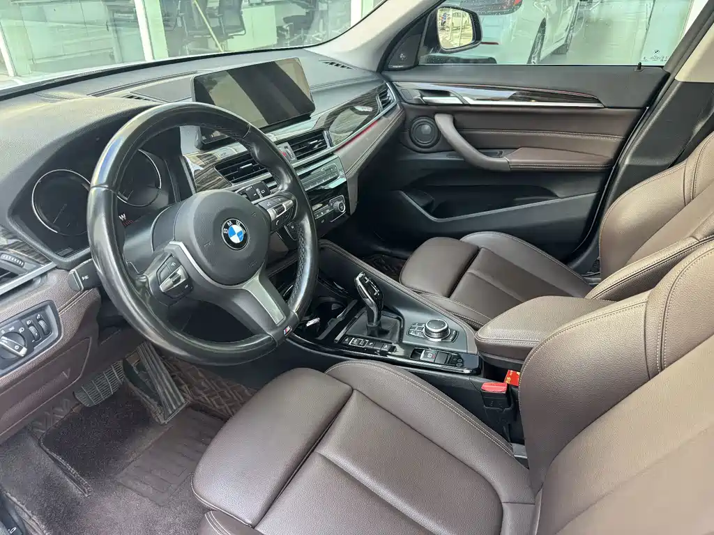 BMW X1 — миниатюра 9