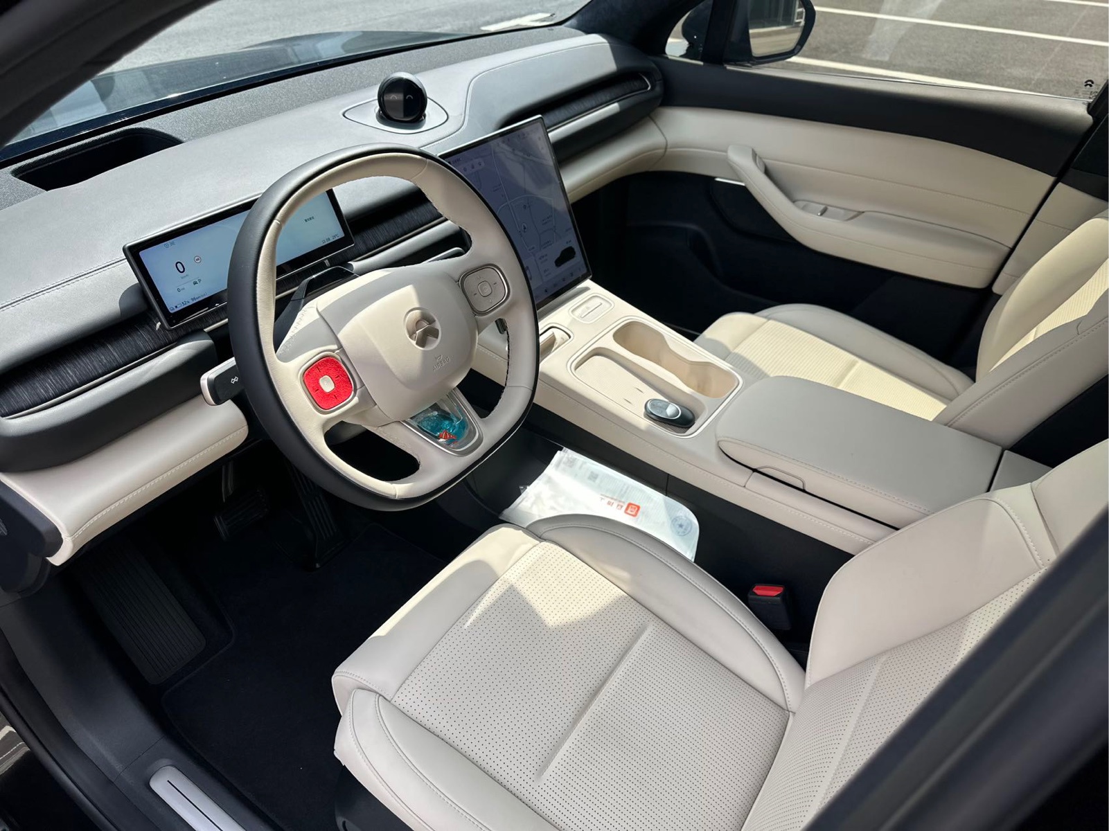NIO ES6 — миниатюра 8