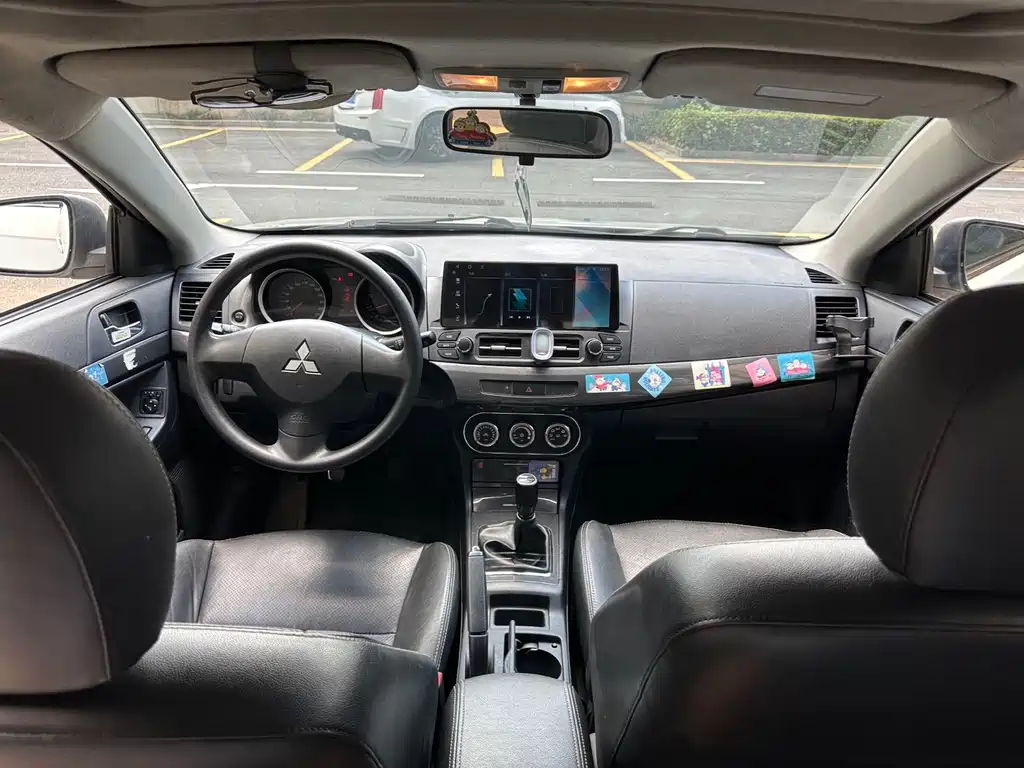 Mitsubishi Lancer EX — миниатюра 5