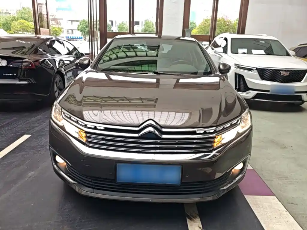 Citroen C6 — миниатюра 3