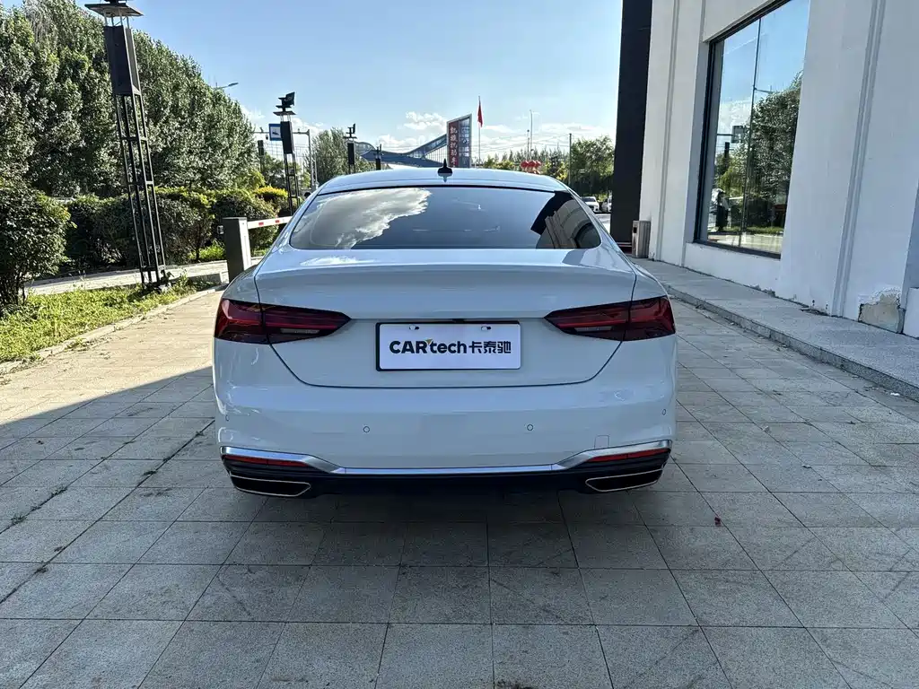 Audi A5 (Import) — миниатюра 7