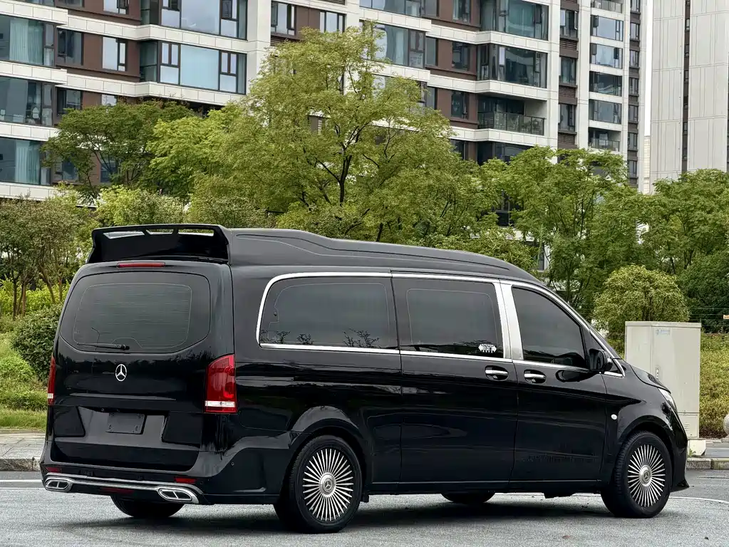 Mercedes-Benz Vito — миниатюра 5