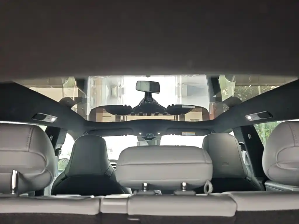 NIO ET5T — миниатюра 18