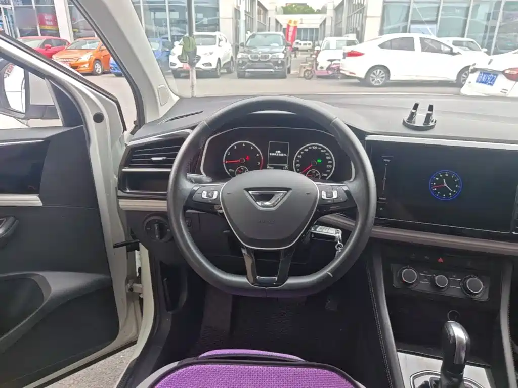 Jetta VS7 — миниатюра 11