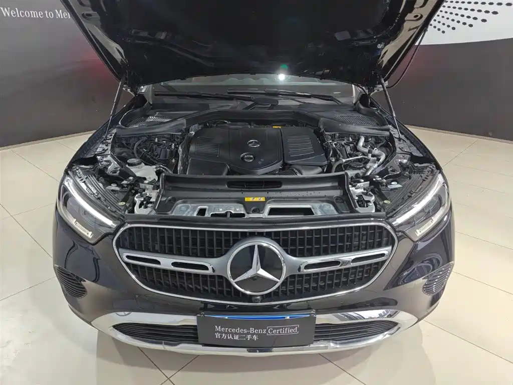 Mercedes-Benz GLC 2023 GLC 260 L 4MATIC 5 мест