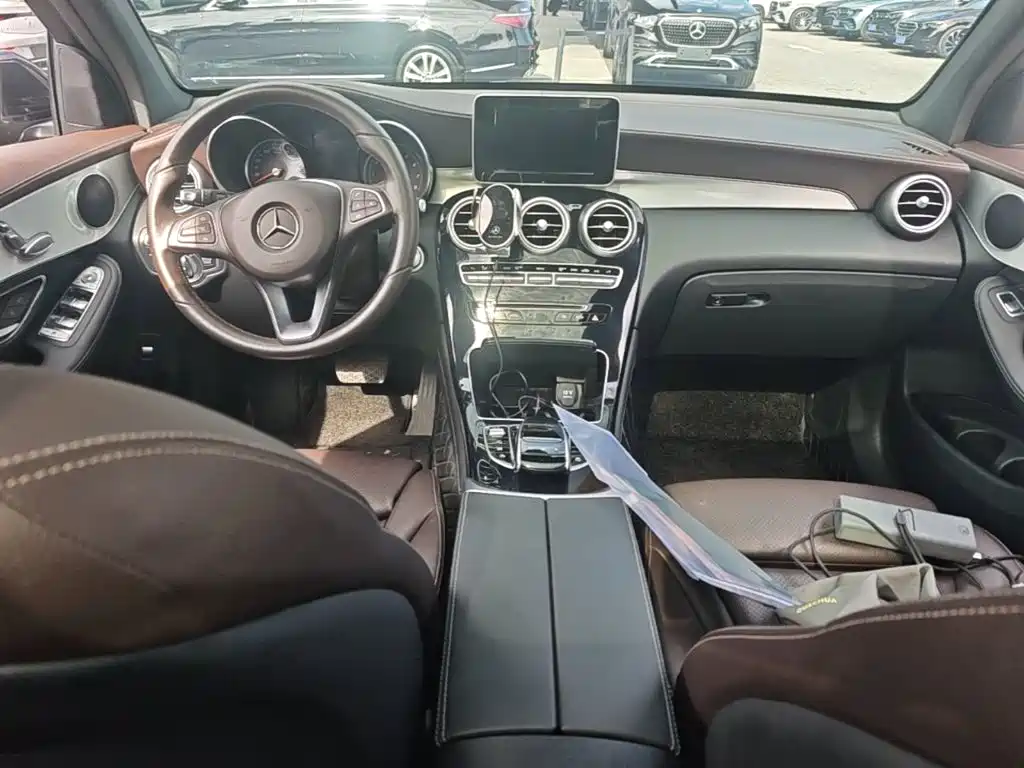 Mercedes-Benz GLC — миниатюра 14