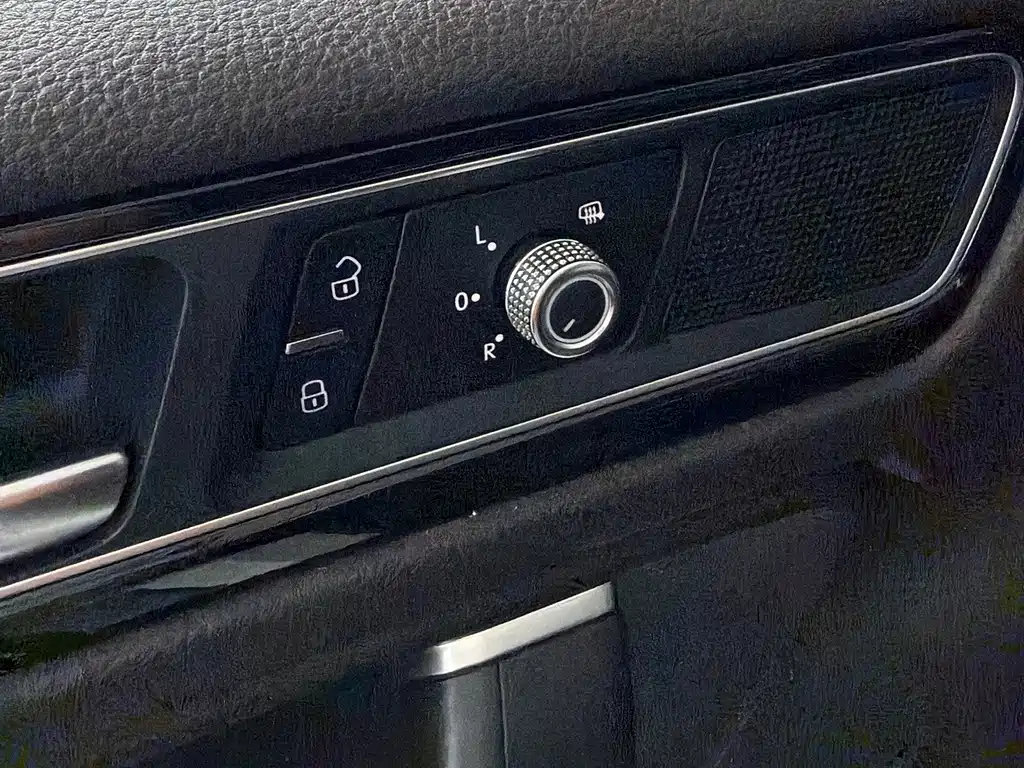 Volkswagen Touareg — миниатюра 15