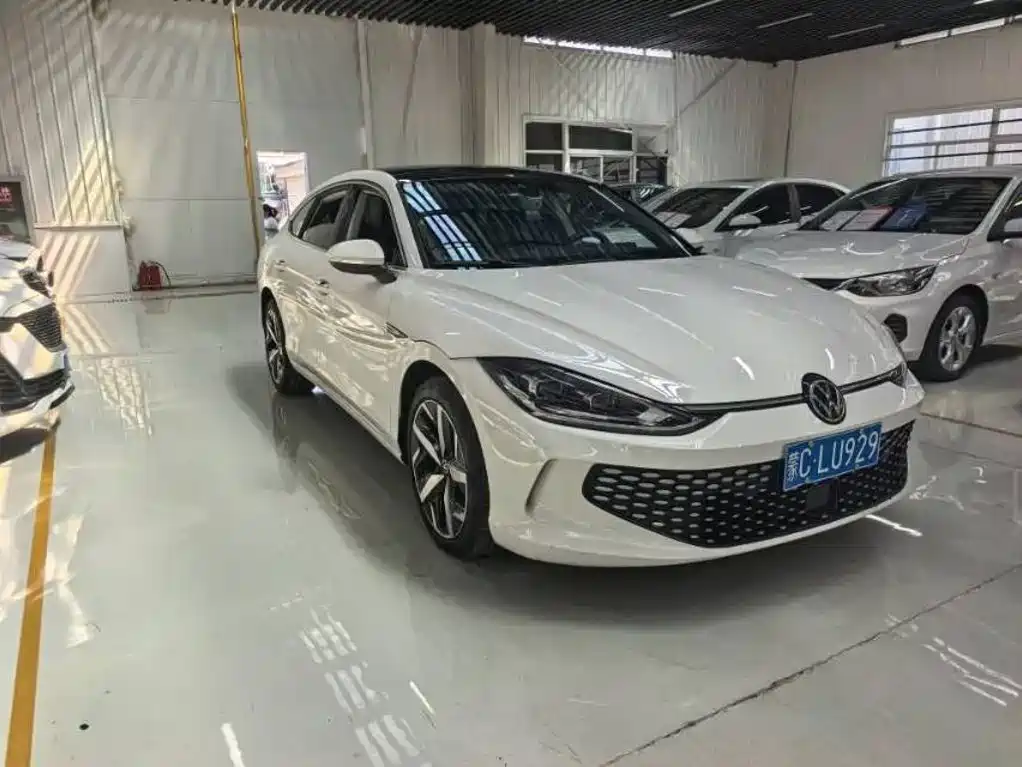 Volkswagen Lamando — миниатюра 2