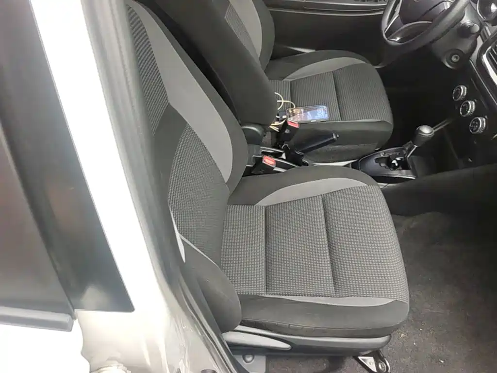 Toyota Vios FS — миниатюра 25