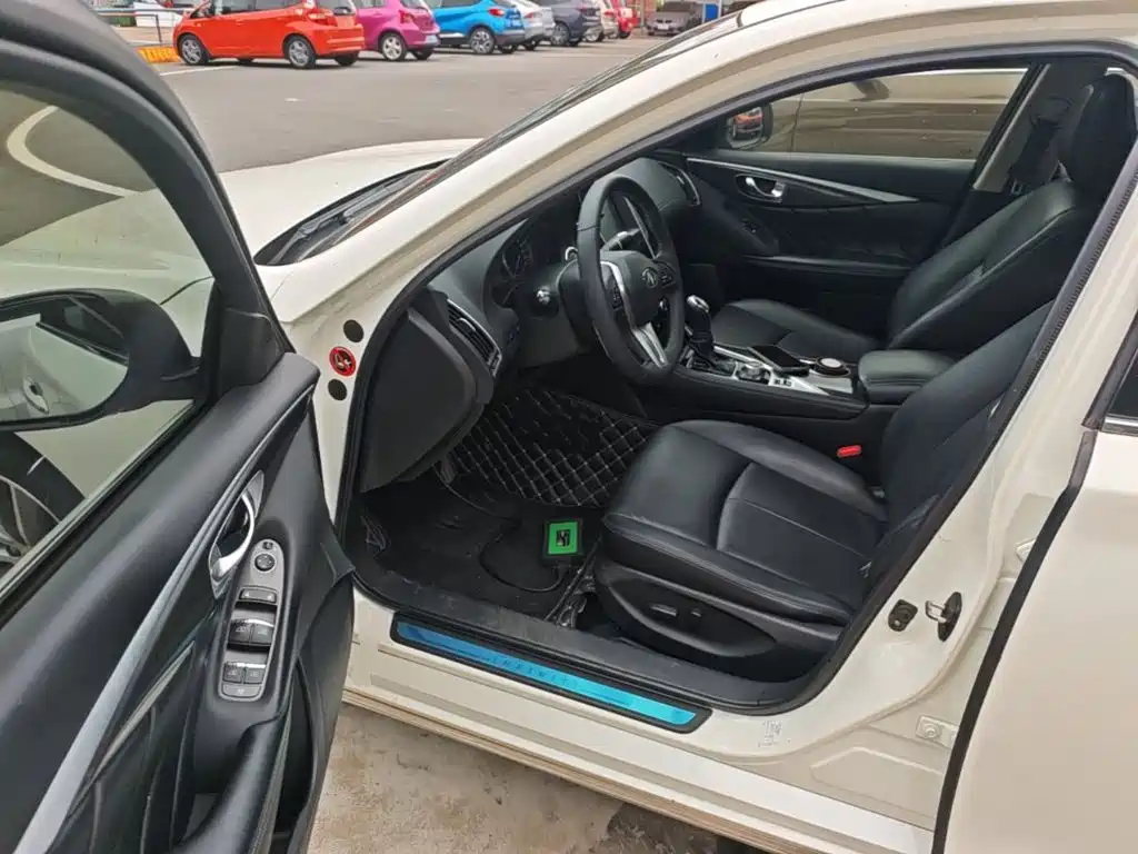 Infiniti Q50L — миниатюра 16