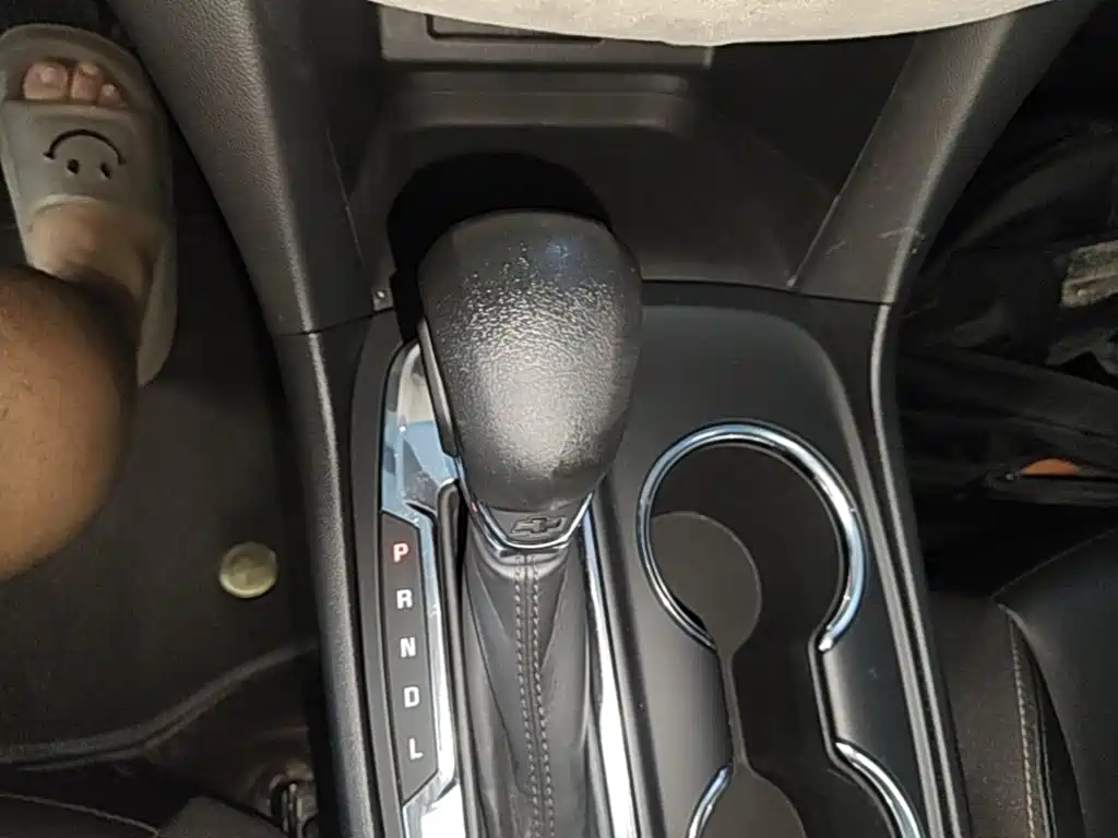 Chevrolet Equinox — миниатюра 14
