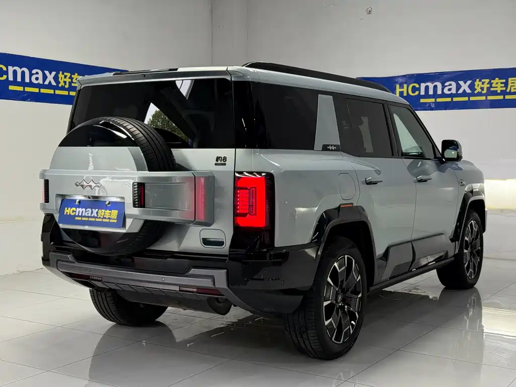 Fangchengbao Leopard 8 8 2025 Flagship 6 мест