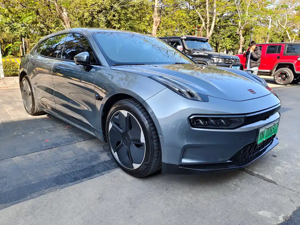 ZEEKR EXTREME KRYPTON 001