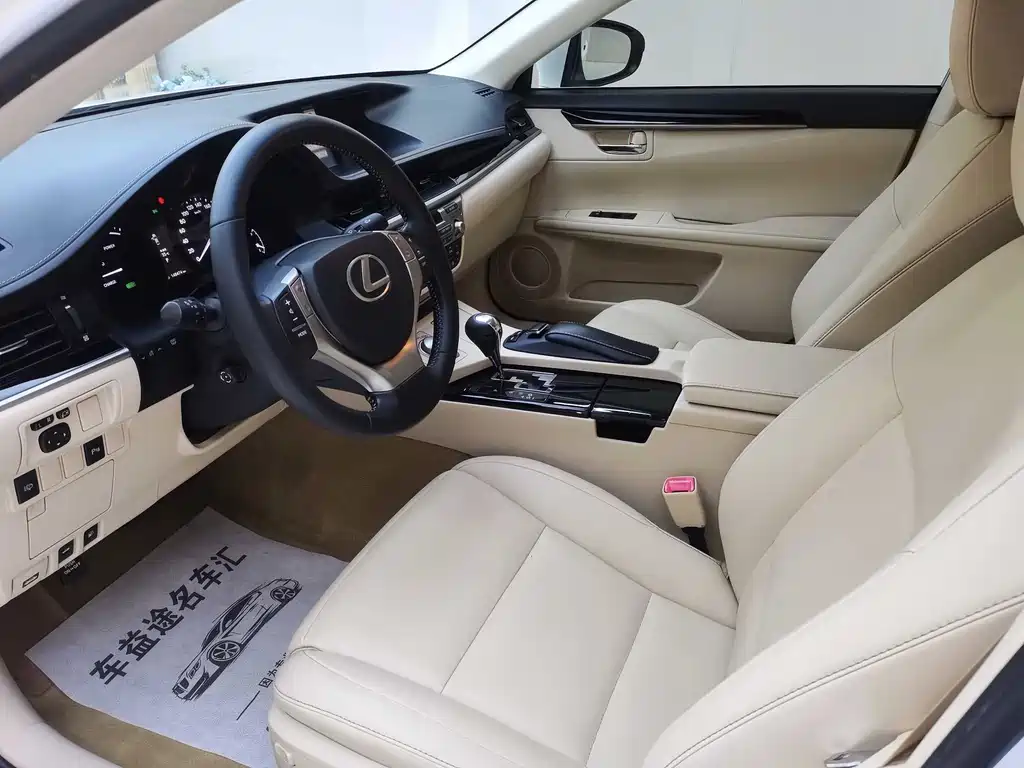 Lexus ES — миниатюра 4