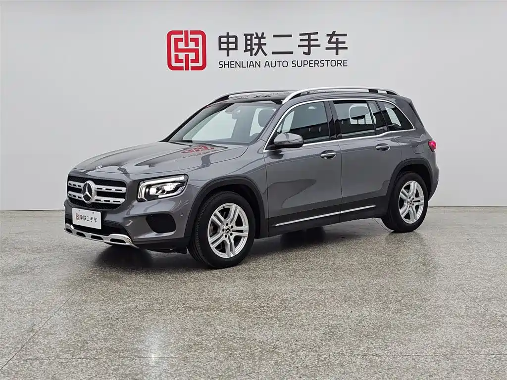 Mercedes-Benz GLB 2023