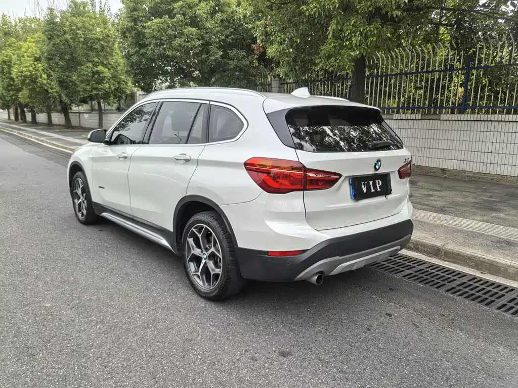 BMW X1 — миниатюра 5