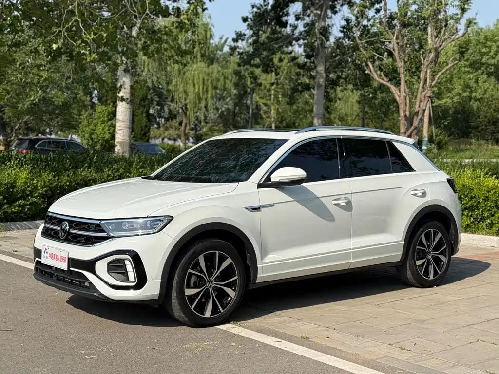 Volkswagen T-Roc 2024