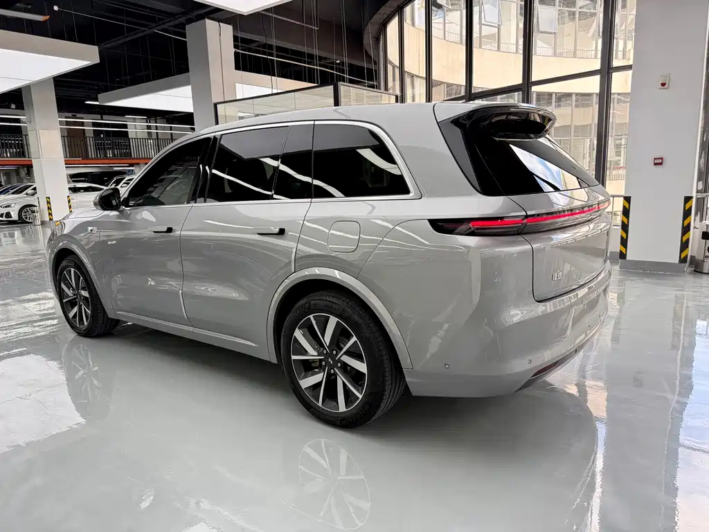 Li Auto Li L8 — миниатюра 12