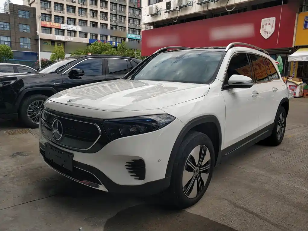 Mercedes-Benz EQB — миниатюра 2