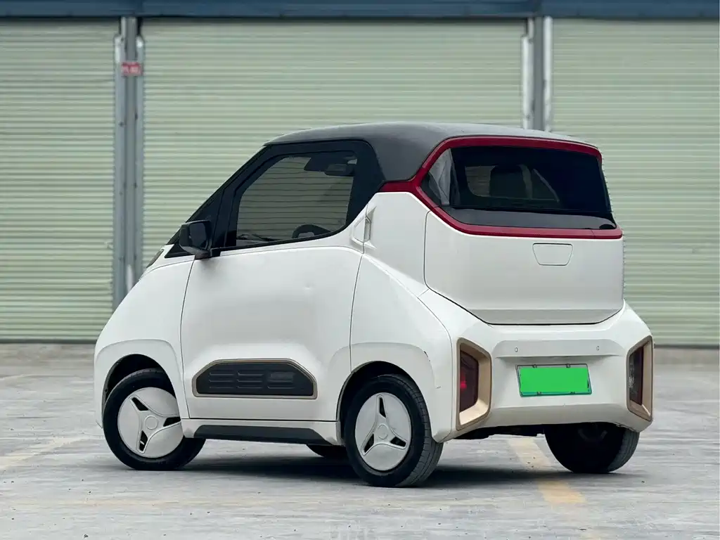 Baojun E200 — миниатюра 4