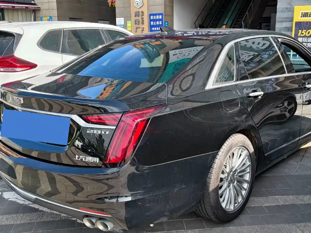 Cadillac CT6 — миниатюра 12