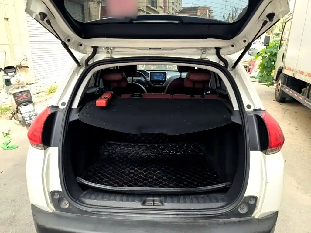 Peugeot 2008 — миниатюра 19