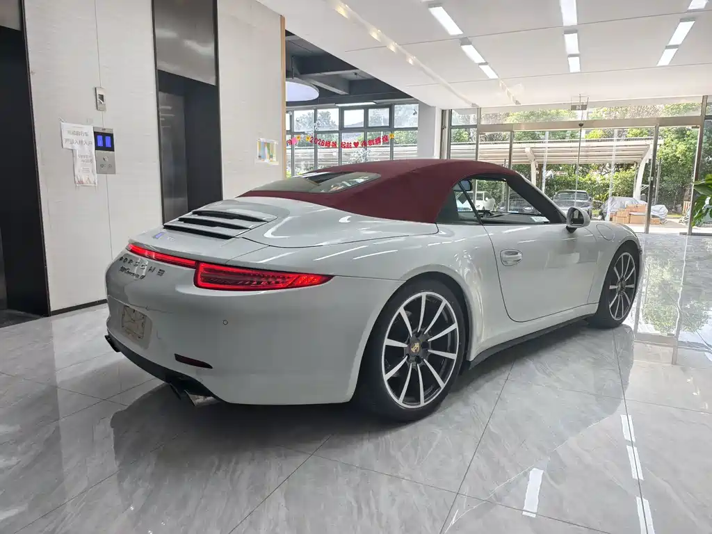 Porsche 911 — миниатюра 12