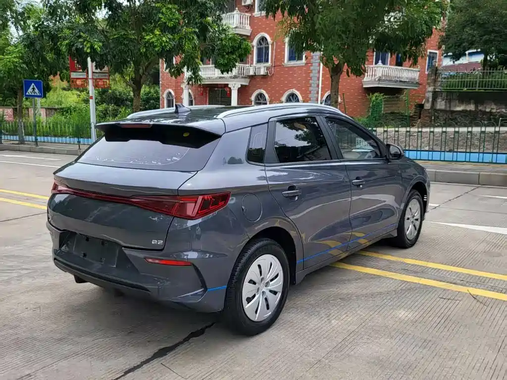 BYD e2 — миниатюра 10